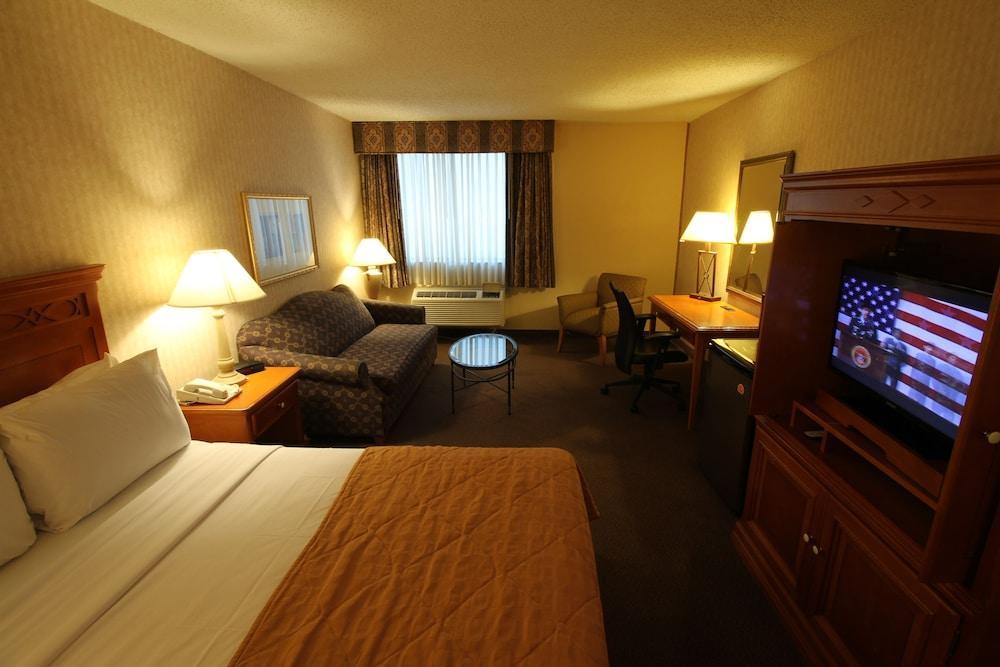 Clarion Hotel Park Central 댈러스 외부 사진