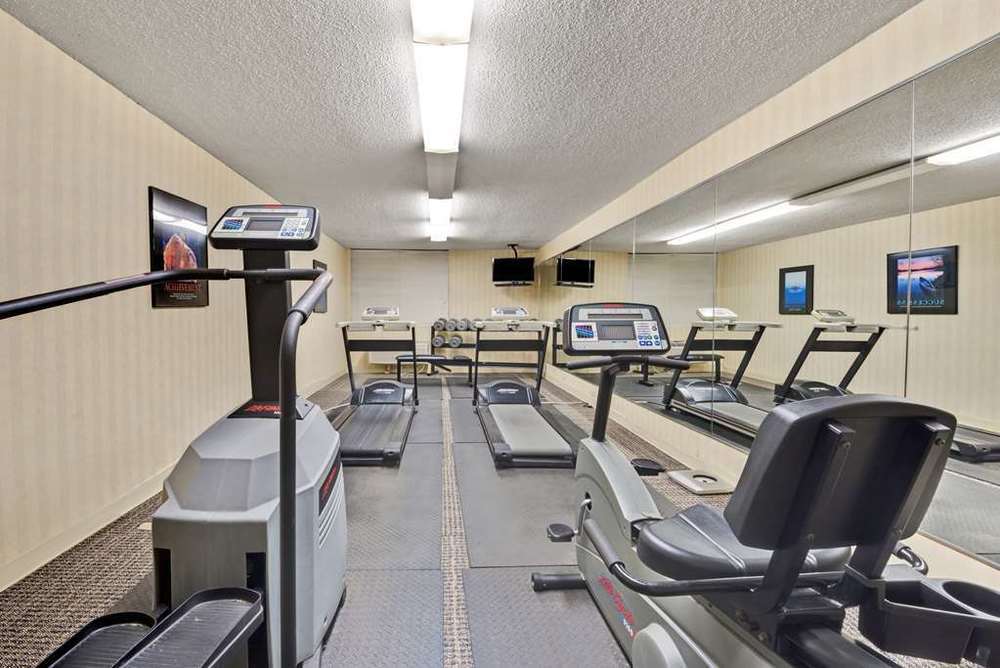 Clarion Hotel Park Central 댈러스 시설 사진